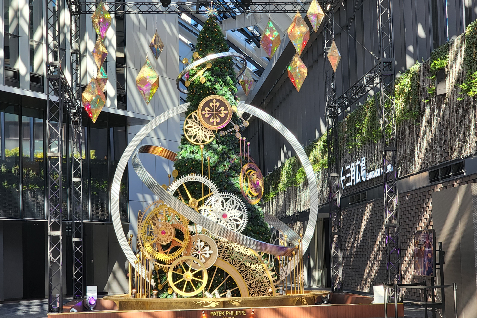 クリスマス装飾（三井住友ビル, パティック フィリップ）